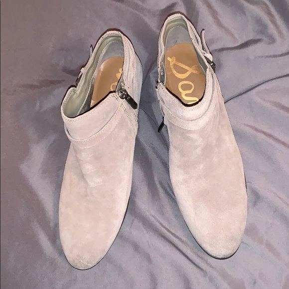 Sam Edelman beige suede booties - Picture 2 of 2